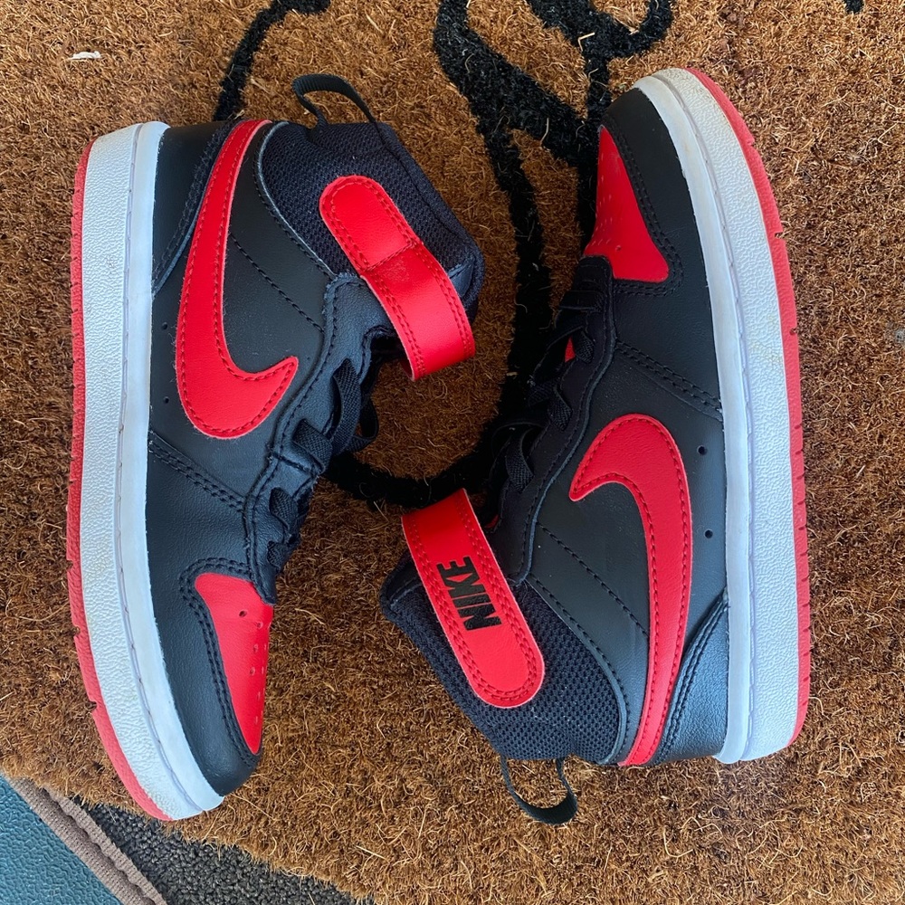 Nike shoes